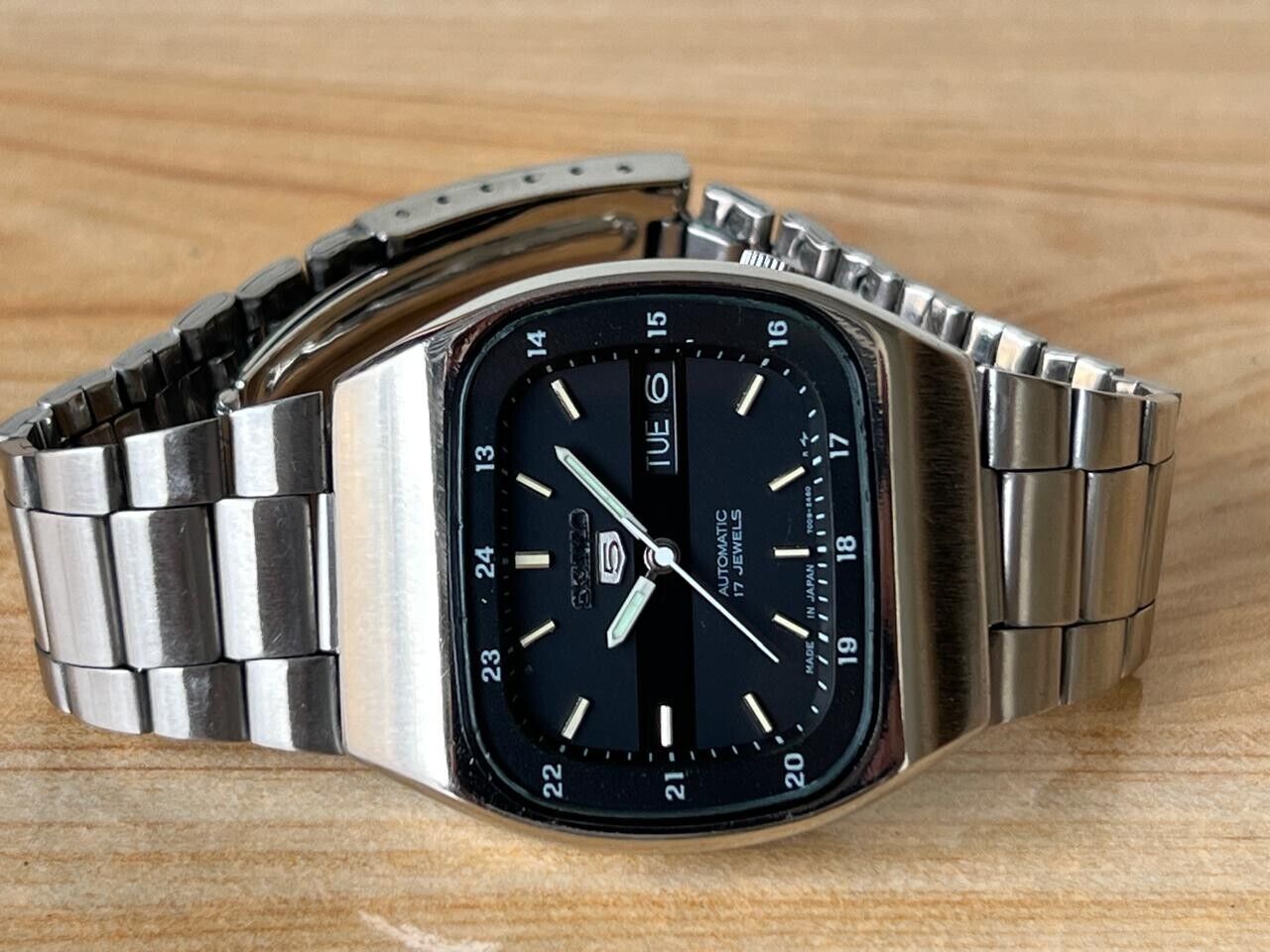 Vintage Seiko 5 Black 7009-205J Automatic 36mm Men’s Watch, Perfect