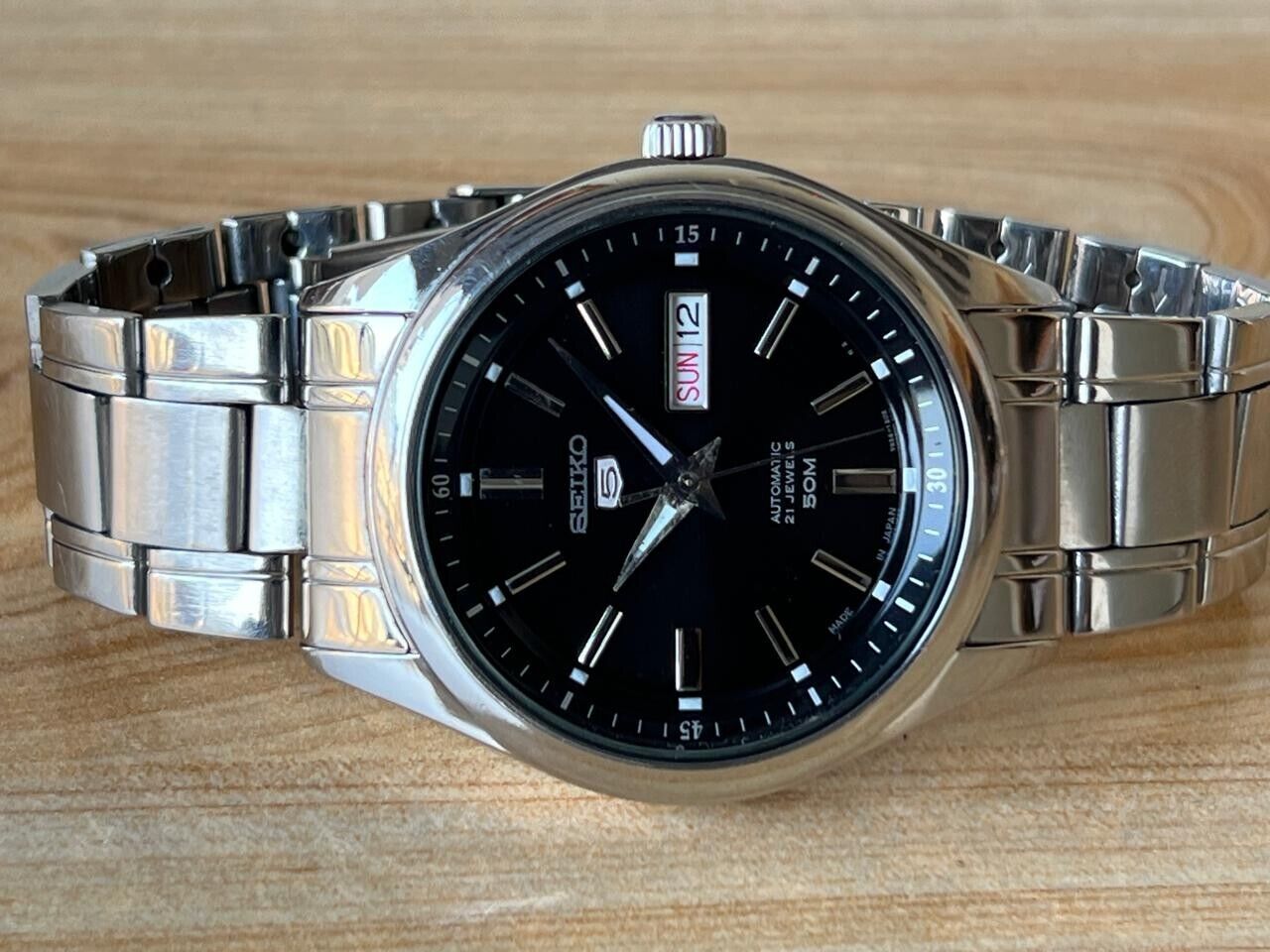 Seiko 5 Black Dial 50m 7s26-04m0 Automatic 42mm Men’s Watch, Perfect