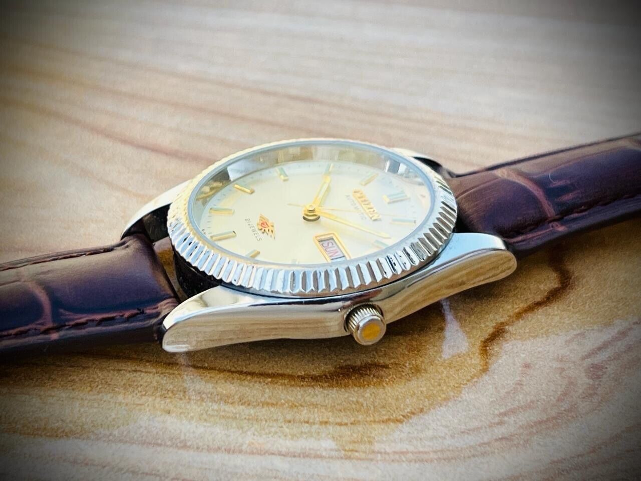 Vintage Citizen Stunning Dial Automatic Mens Watch 36mm Perfect