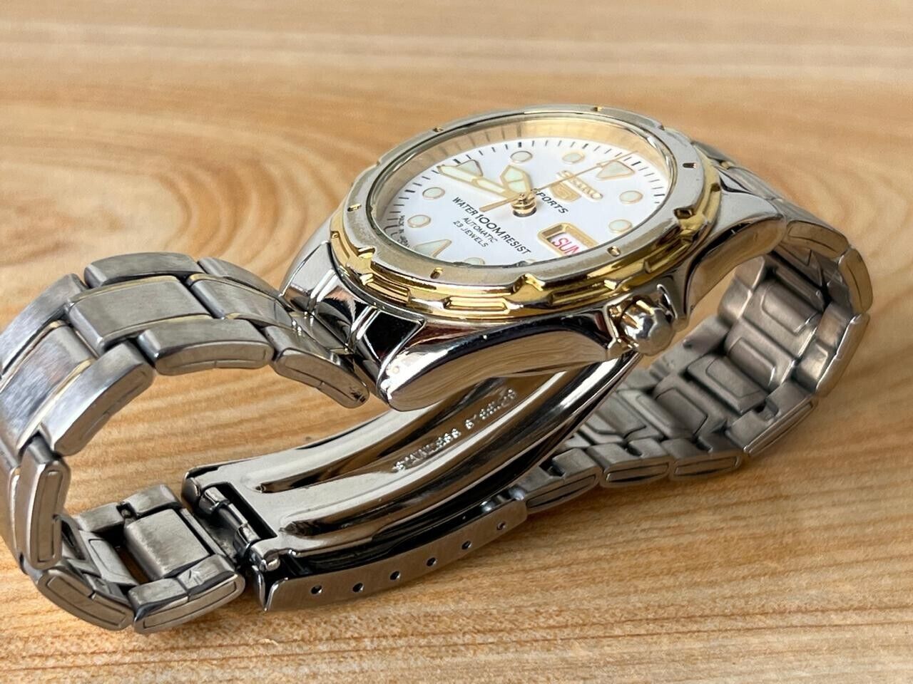 Vintage Seiko 5 Sports 100m 7s36-0190 Automatic 21 Jewels 35mm Men’s Watch