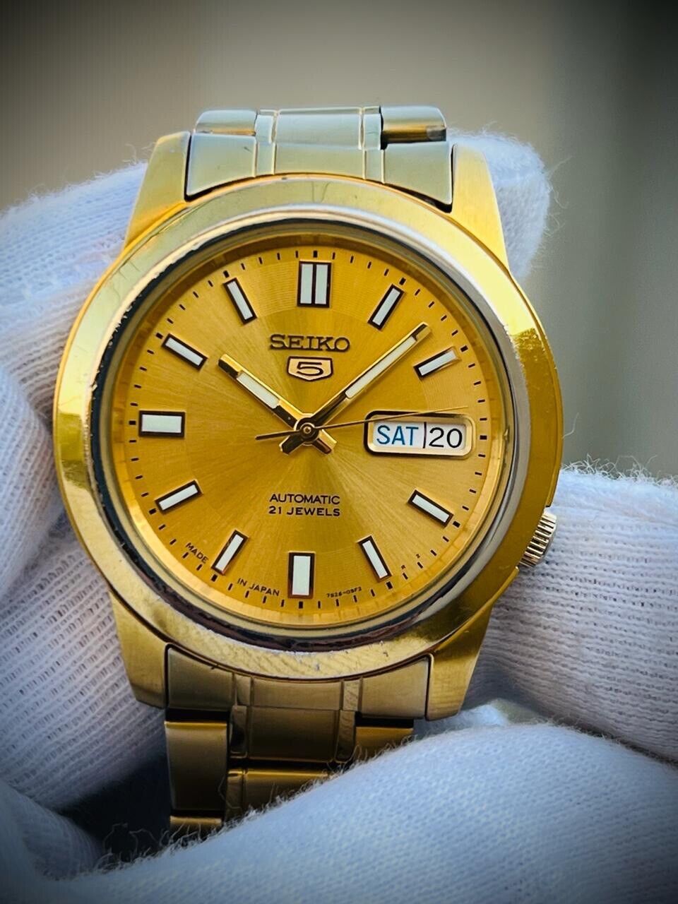 Seiko 5 Automatic 21 Jewels Gold Dial, 7S26-02W0 39mm Men’s Watch