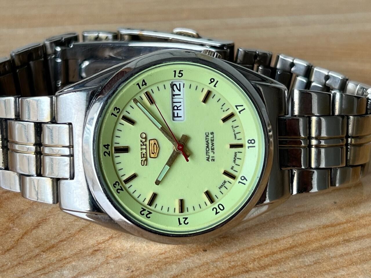 Seiko 5 Railway Lume Dial Automatic 21 Jewels 7S26-02C0 35mm Men’s Watch