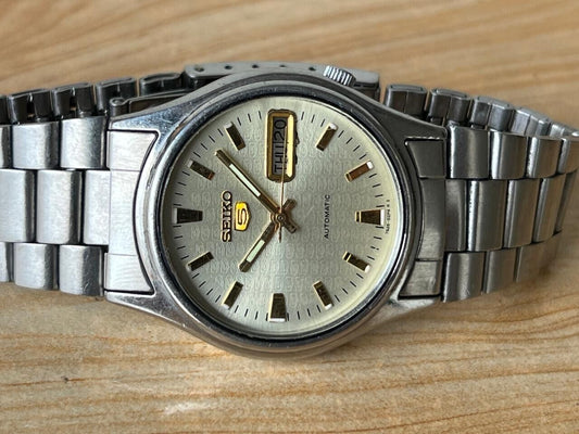 Vintage Seiko 5 Computer Print Dial 7009-3101 Automatic 36mm Men’s Watch Perfect
