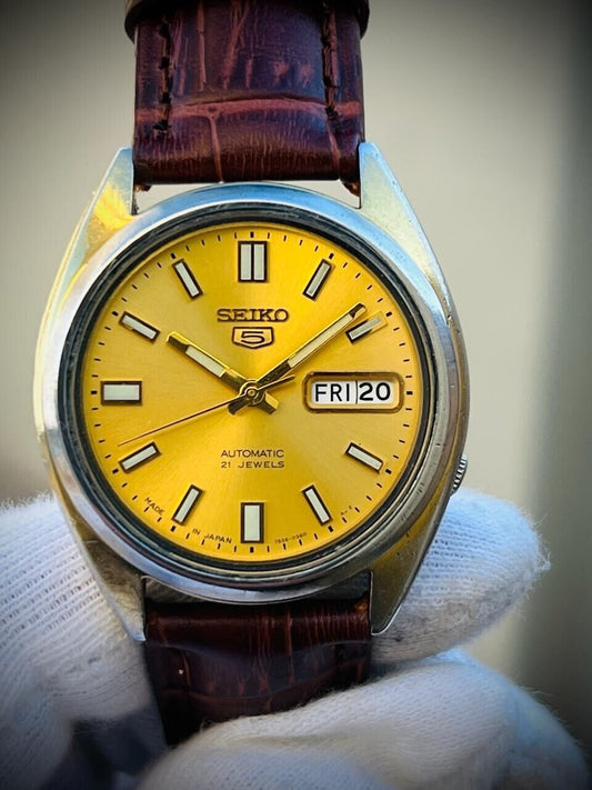 Seiko 5 Automatic Gold Dial 21 Jewels 7s26-0480 Japan 37mm