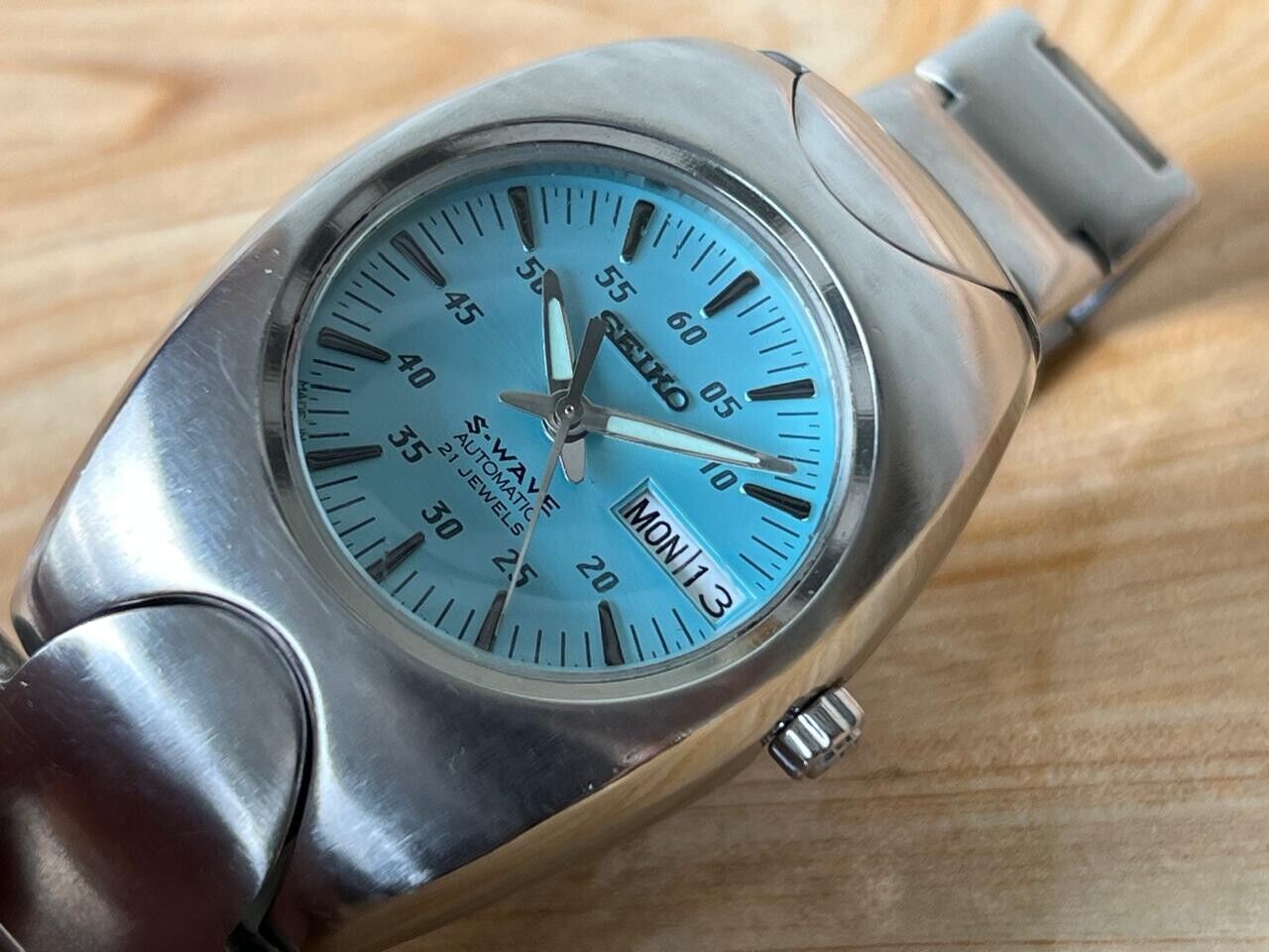 Vintage Seiko S-Wave Blue 21 Jewels 7s26-0190 Automatic Mens Watch, 37mm, Unique