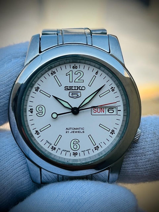 Seiko 5 Automatic 21 Jewels White Dial 7S26-02W0 39mm Men’s Watch