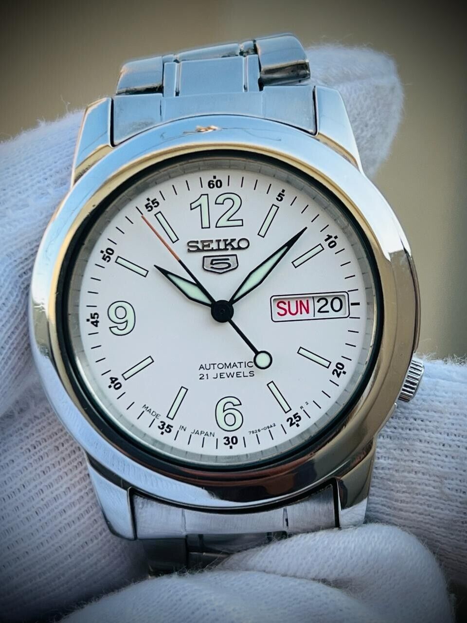 Seiko 5 Automatic 21 Jewels Gold Dial, 7S26-02W0 39mm Men’s Watch