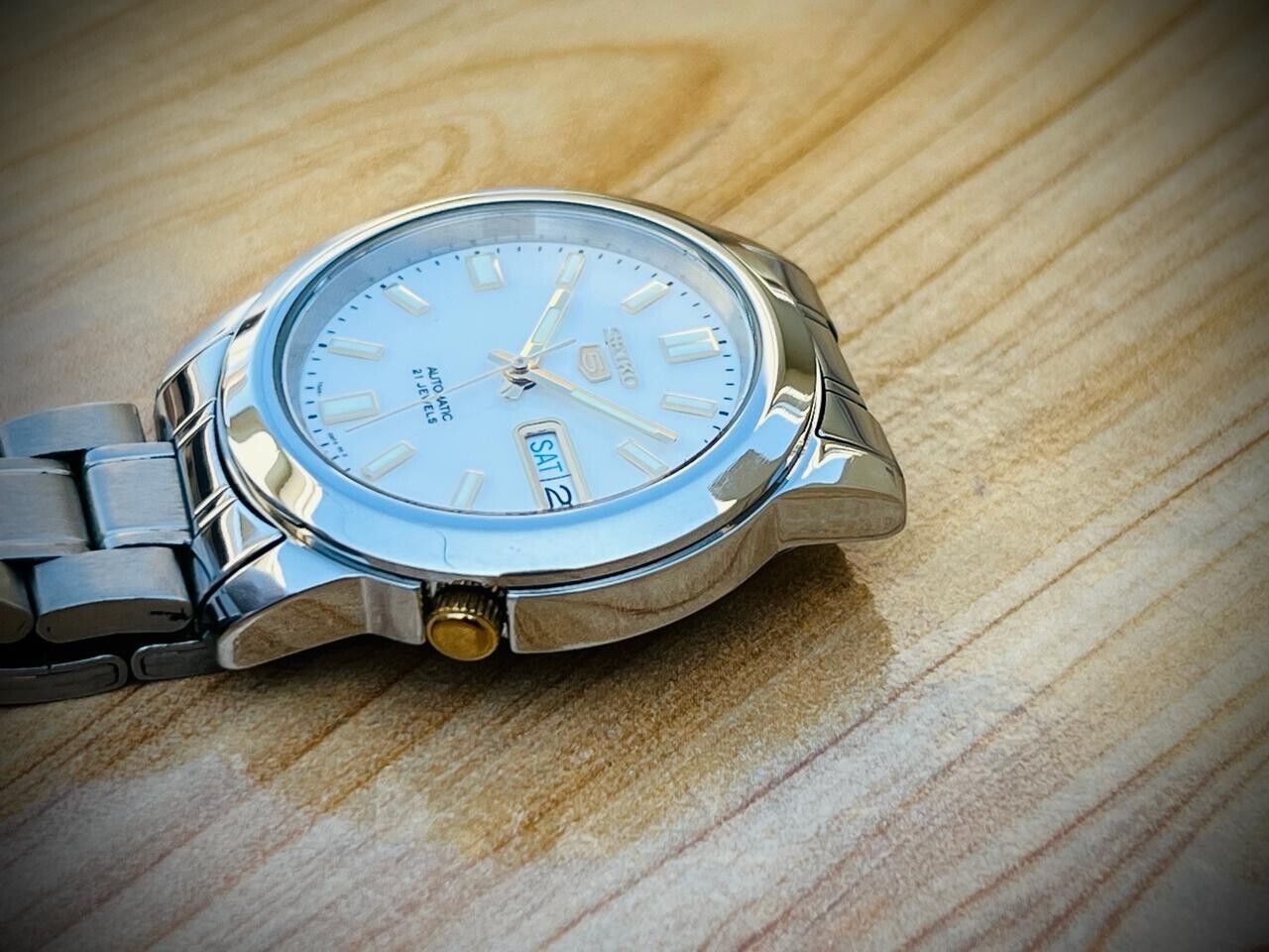 Seiko 5 Automatic 21 Jewels White Dial 7S26-02W0 39mm Men’s Watch