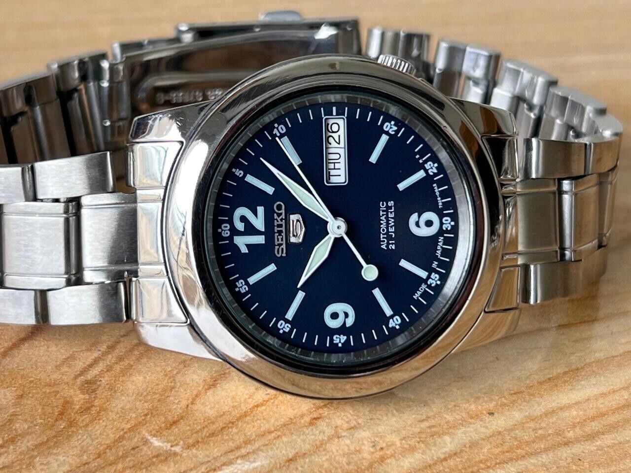 Seiko 5 Blue Dial 7s26-02w0 Automatic 21 Jewels 39mm Men’s Watch, Perfect