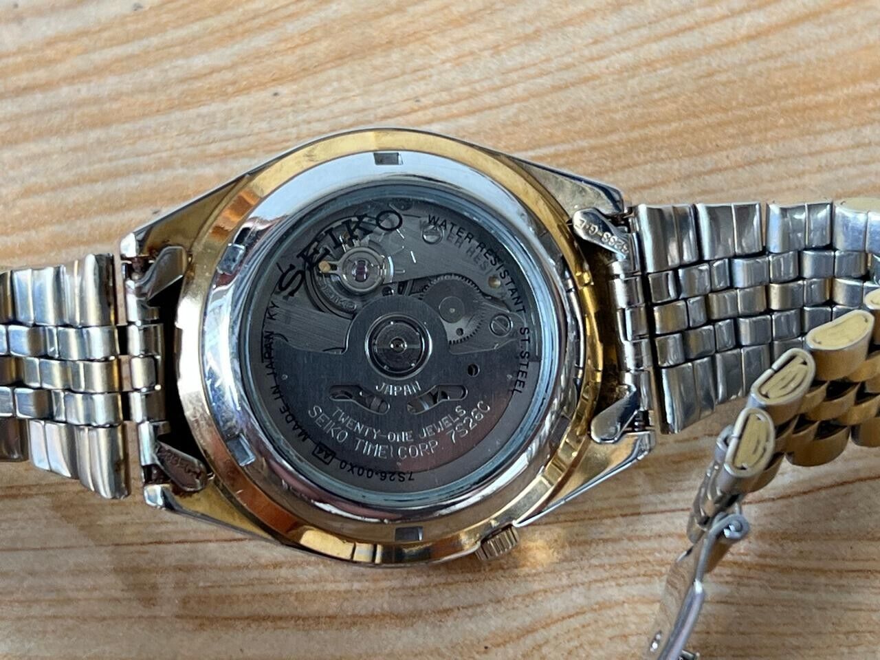 Seiko 5 Blue Dial 7s26-00x0 Automatic 21 Jewels 36mm Men’s Watch, Perfect