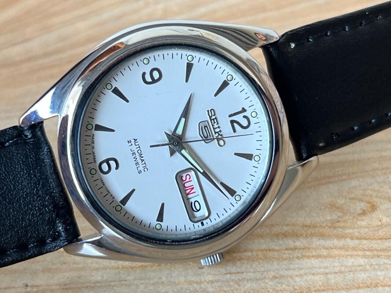 Vintage Seiko 5 White Dial 7s26-0060 Automatic 37mm Men’s Watch, Perfect