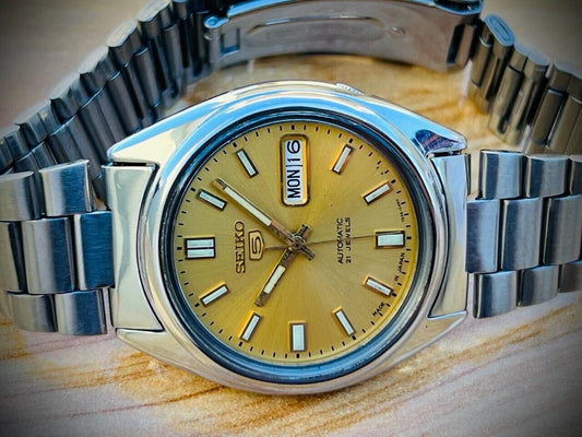 Seiko 5 Automatic 21 Jewels Gold Dial 7S26-0590 Mens Watch 37mm