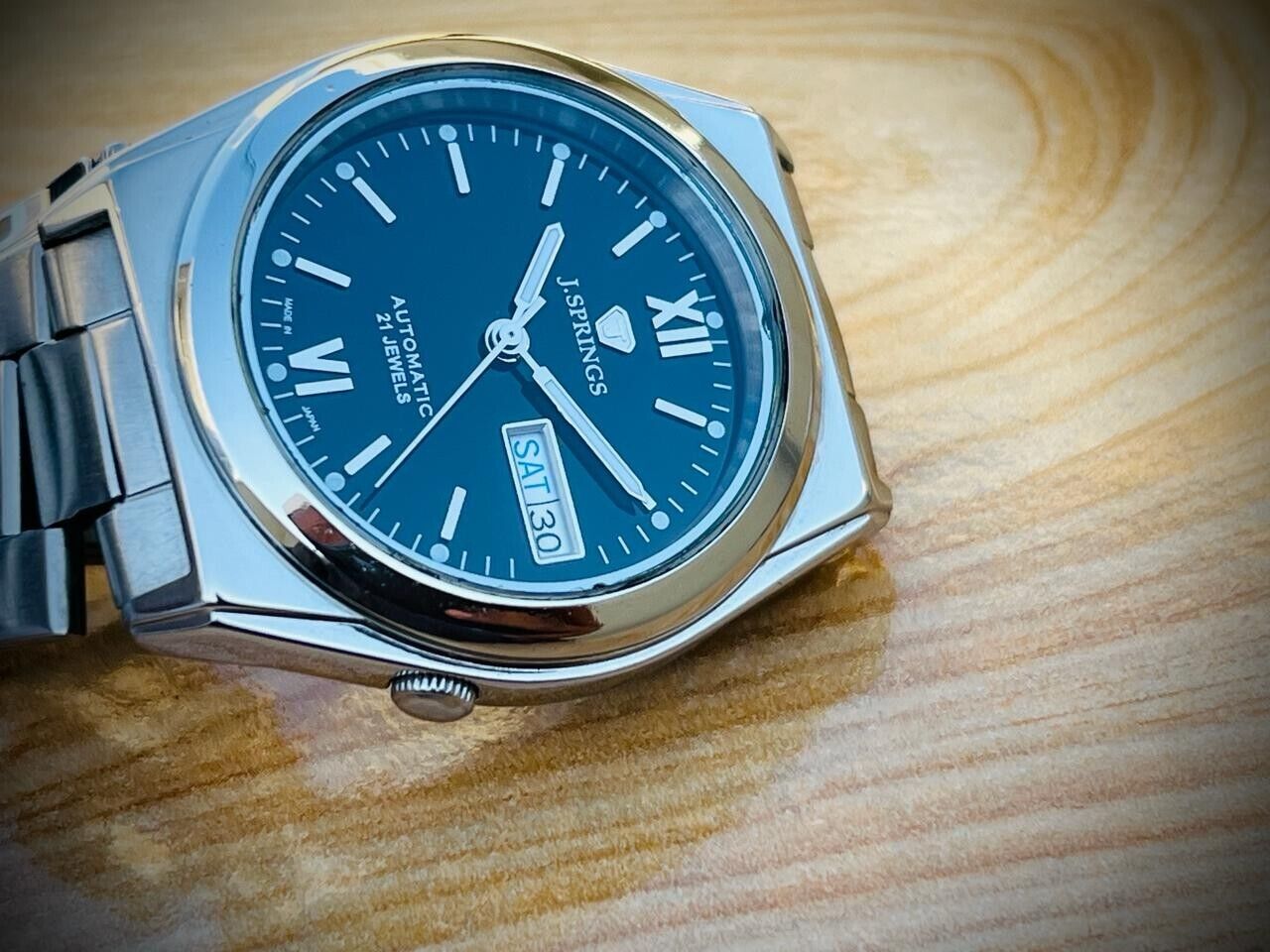 Vintage Seiko 5 J Spring Automatic 21 Jewels Black Y676-D079 Mens Watch 39mm