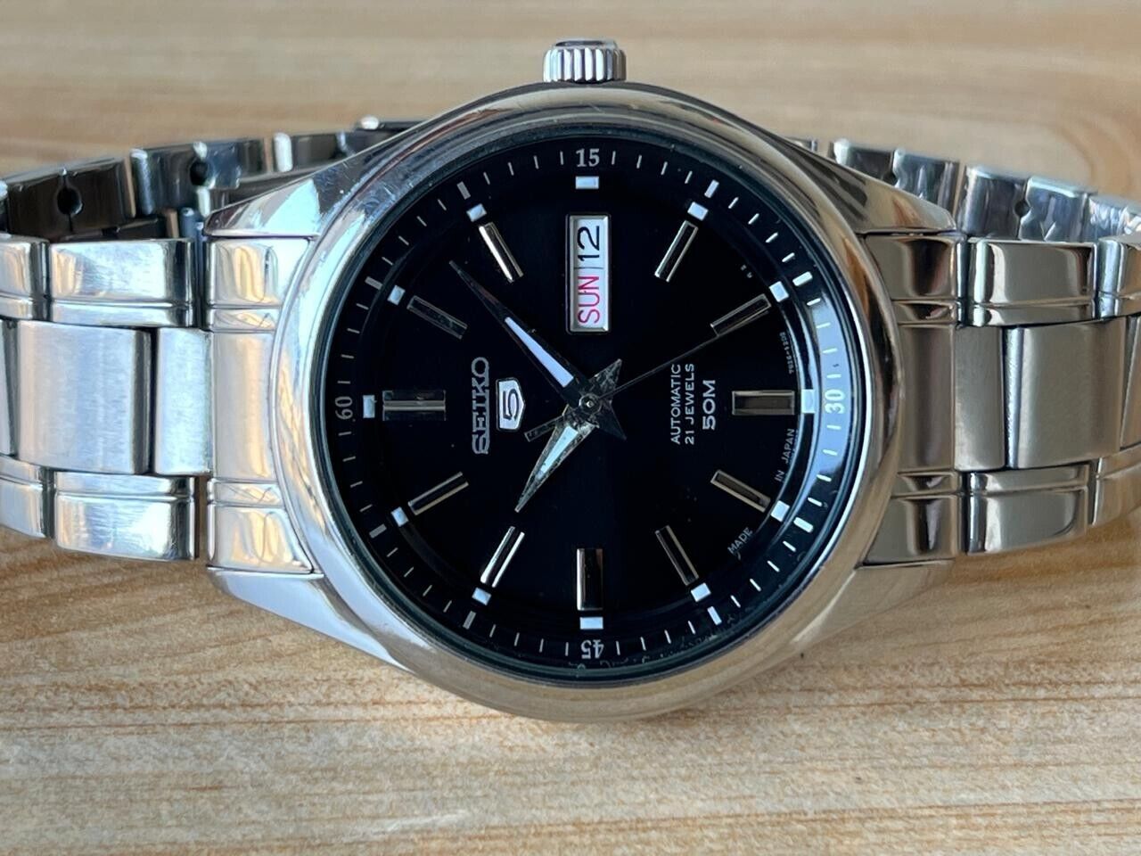 Seiko 5 Black Dial 50m 7s26-04m0 Automatic 42mm Men’s Watch, Perfect