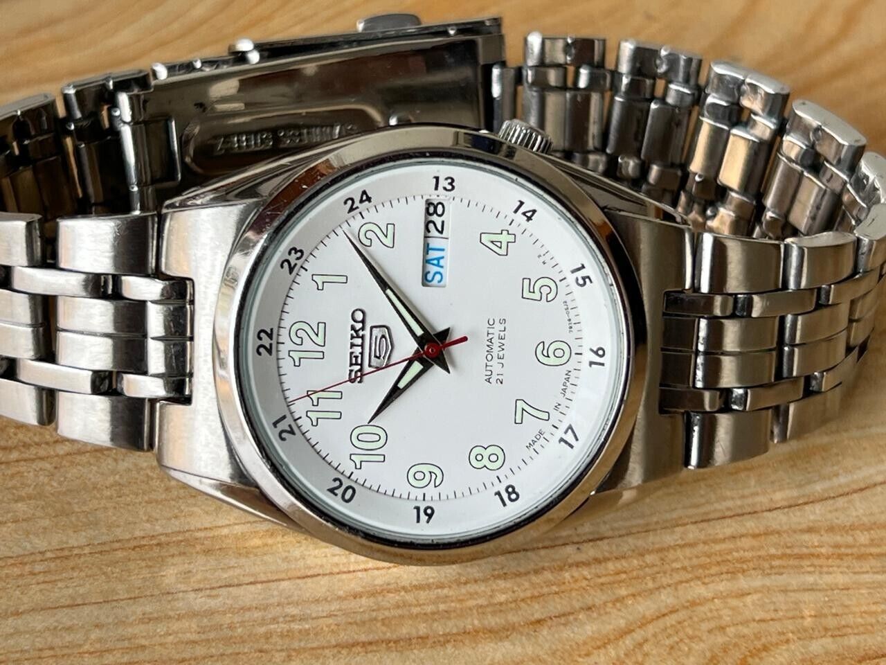 Seiko 5 Railway Dial 7s26-02c0 Automatic 21 Jewels 35mm Men’s Watch, Perfect