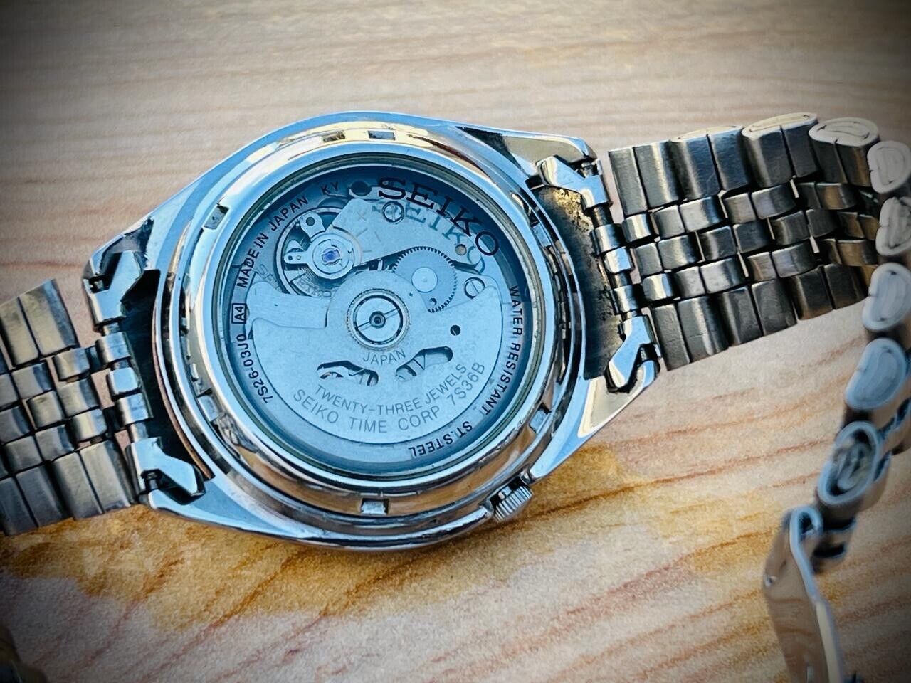 Mens Watch Seiko 5 Automatic 21 Jewels Radium Dial Ref:7S26-03J0, Japan 38mm