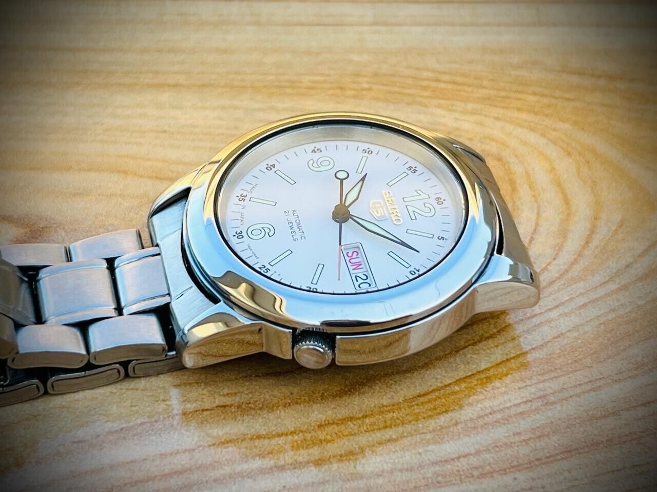 Seiko 5 Automatic 21 Jewels Gold Dial, 7S26-02W0 39mm Men’s Watch