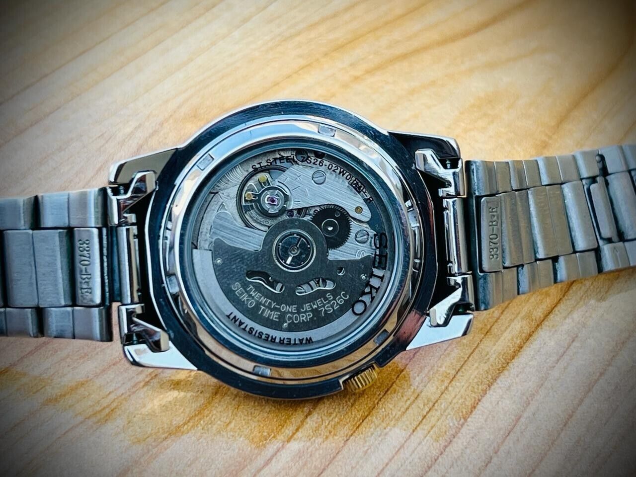 Seiko 5 Automatic 21 Jewels White Dial 7S26-02W0 39mm Men’s Watch