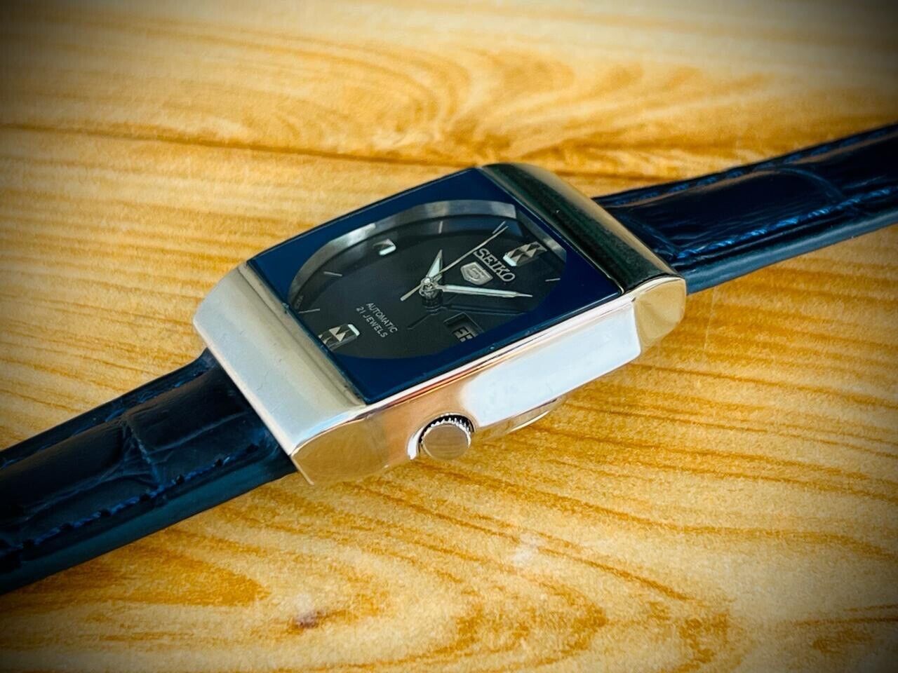 Vintage Seiko 5 Automatic Blue Dial 21 Jewels 4227-00B0, Japan 35mm
