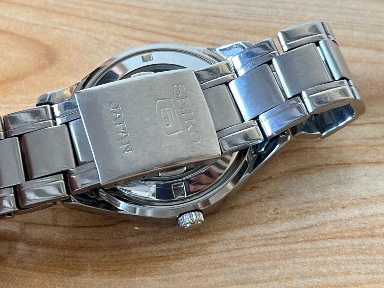 Seiko 5 Black Dial 50m 7s26-04m0 Automatic 42mm Men’s Watch, Perfect