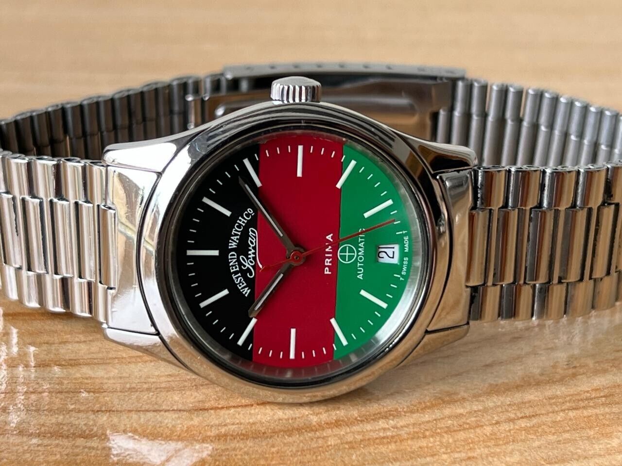 Vintage West End Co UAE Flag Dial 34mm Automatic Men’s Watch, Perfect