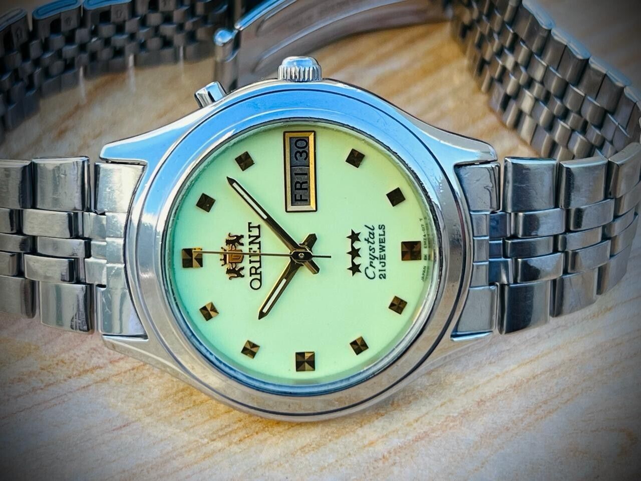 Vintage Orient 3 Star Radium Dial Automatic Mens Watch, Beautiful 35mm