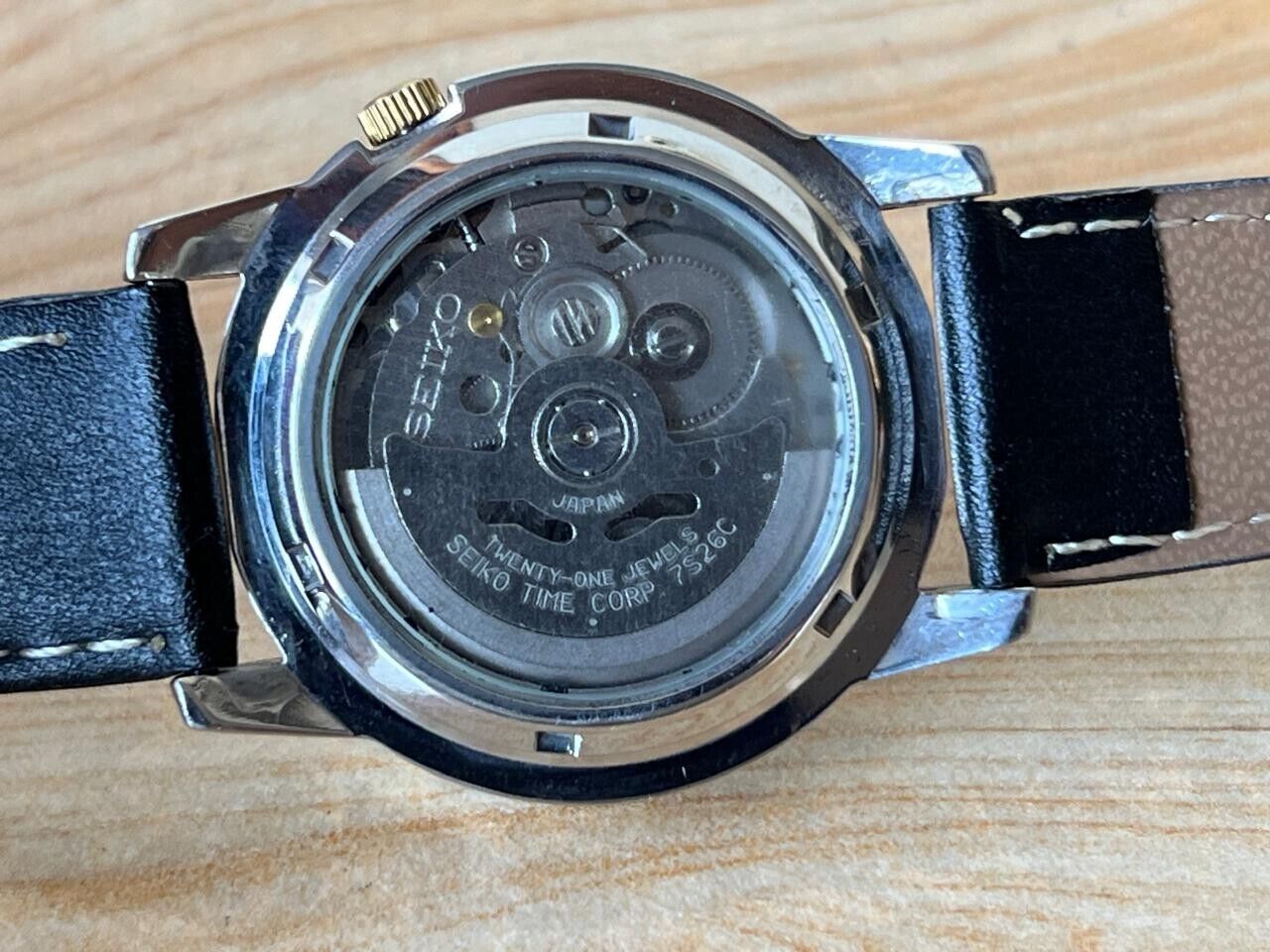 Seiko 5 Gold Dial 7s26-02w0 Automatic 39mm Men’s Watch, Perfect