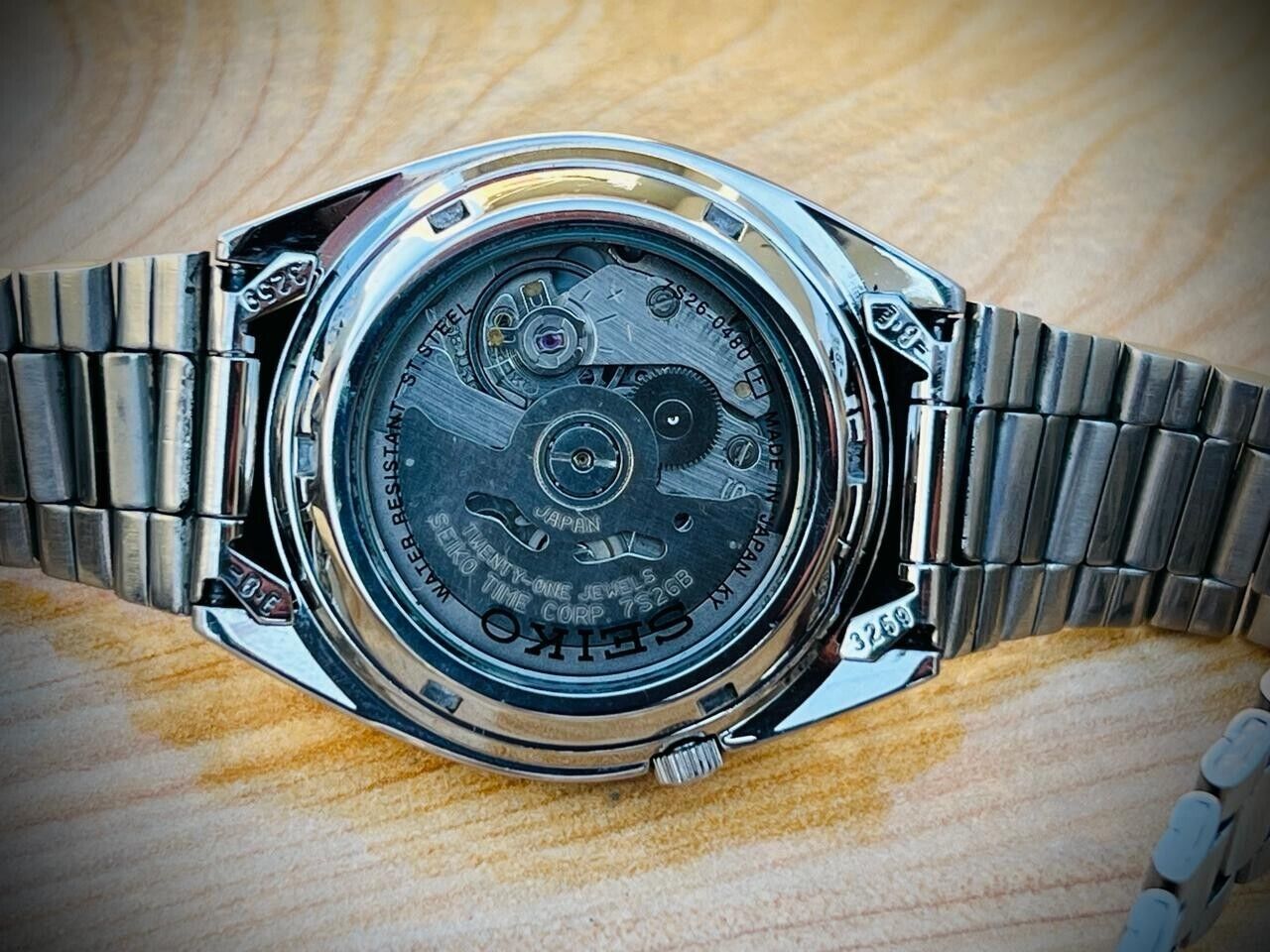 Seiko 5 Automatic 21 Jewels Gold Dial 7S26-0480 Mens Watch 38mm