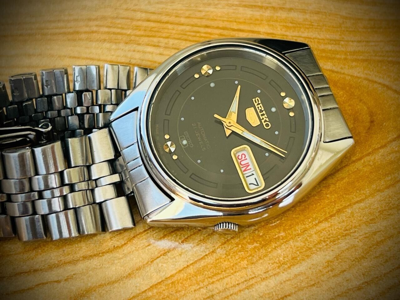 Vintage Seiko 5 Automatic 21 Jewels 7s26-6000 Japan 35mm