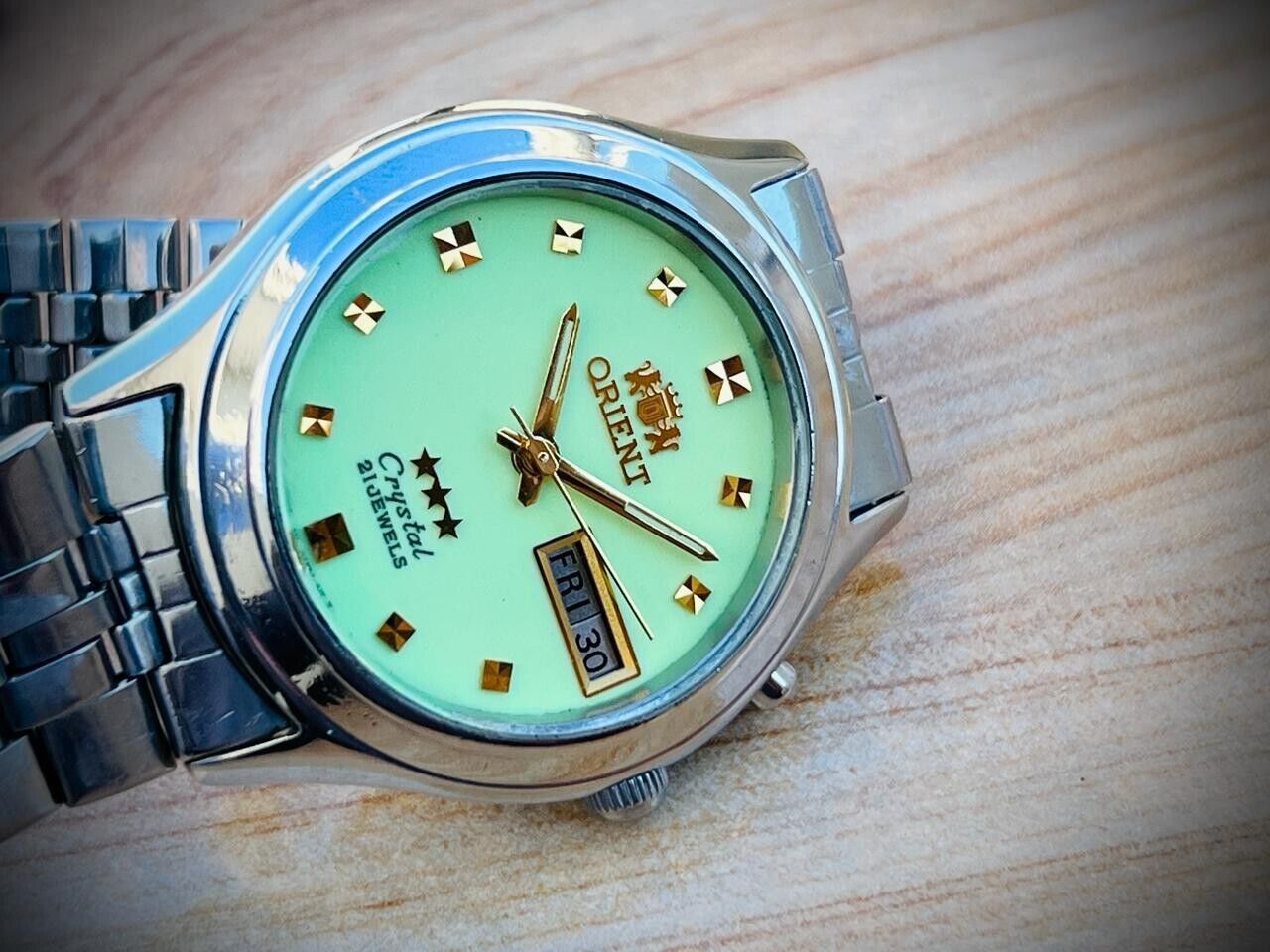 Vintage Orient 3 Star Radium Dial Automatic Mens Watch, Beautiful 35mm