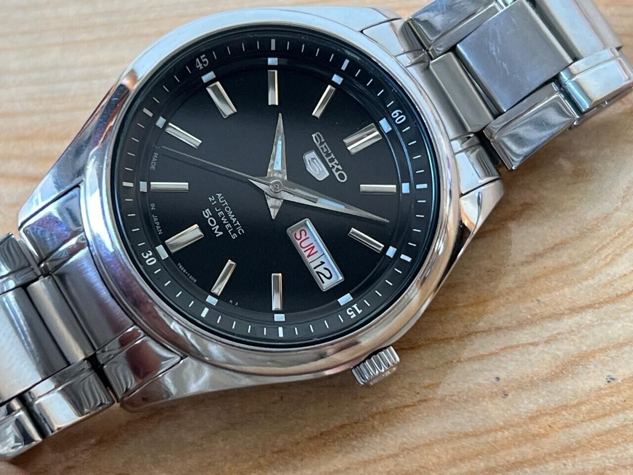 Seiko 5 Black Dial 50m 7s26-04m0 Automatic 42mm Men’s Watch, Perfect