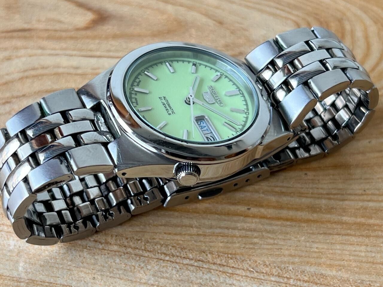 Seiko 5 Lume Dial 7s26-02v0 Automatic 21 Jewels 35mm Men’s Watch, Perfect