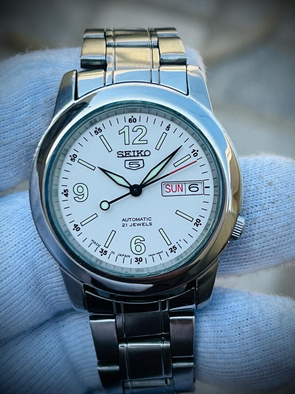 Seiko 5 Automatic 21 Jewels White Dial 7S26-02W0 39mm Men’s Watch