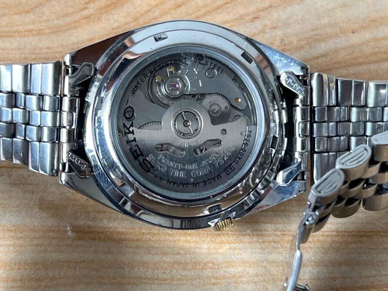 Seiko 5 Gold Dial 7s26-00x0 Automatic 21 Jewels 37mm Men’s Watch, Perfect