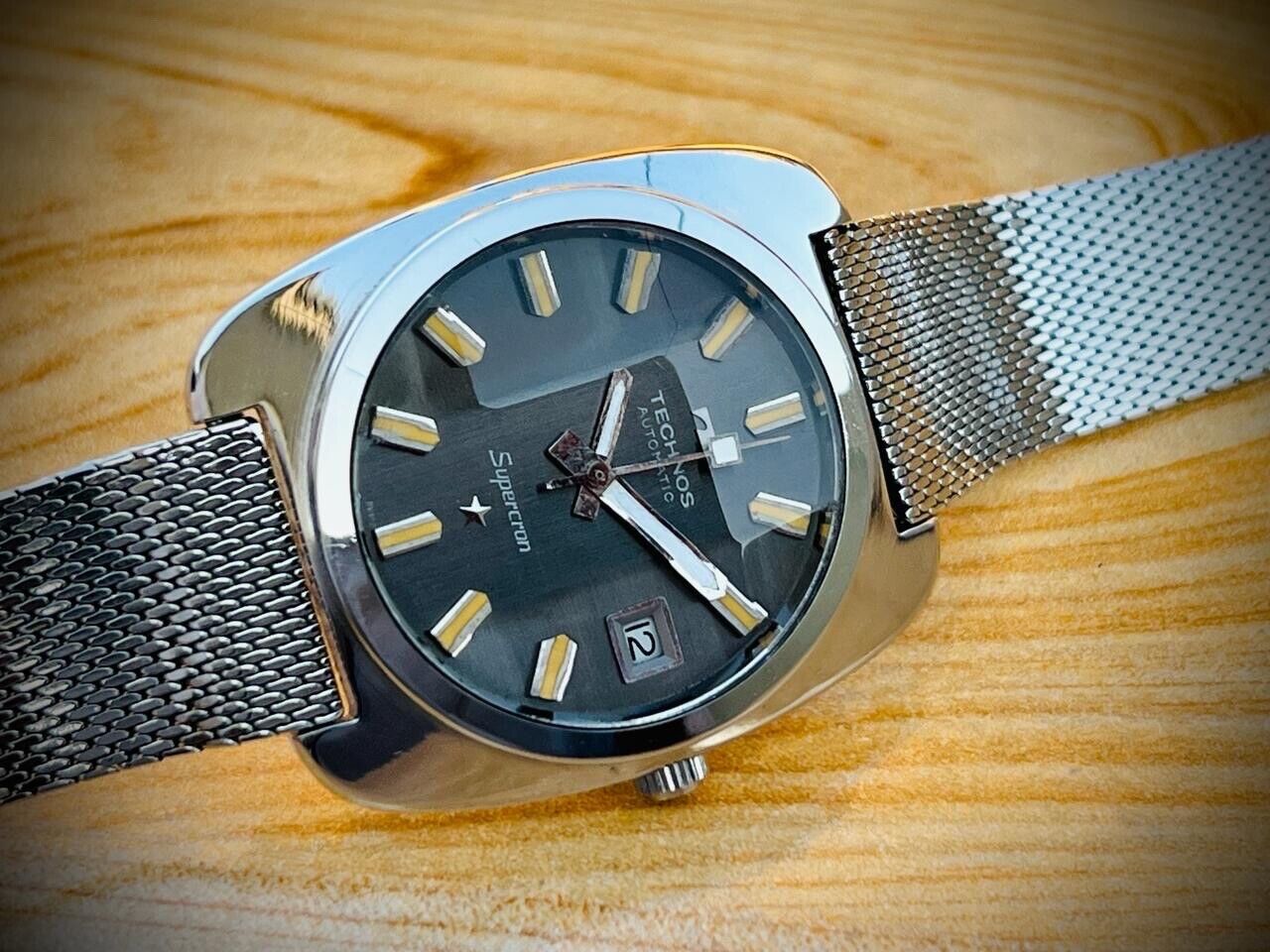 Vintage Technos Supercran 37mm Automatic Mens Watch, Swiss, Perfect
