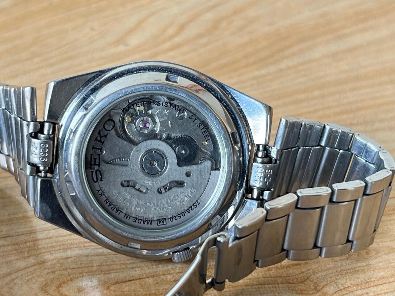 Vintage Seiko 5 Silver Dial 7s26-0520 Automatic 36mm Men’s Watch, Perfect