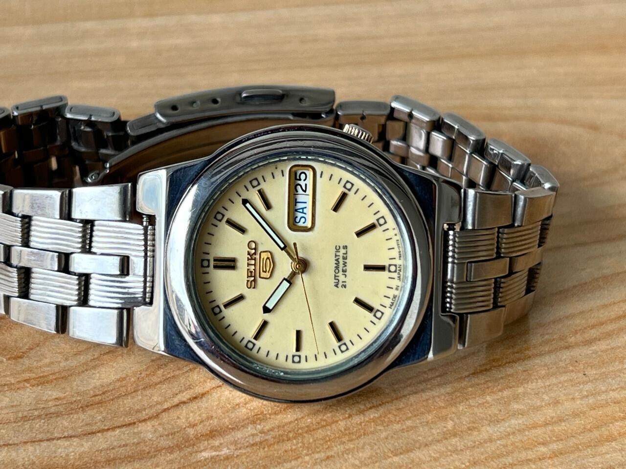 Seiko 5 Lume Dial 7s26 Automatic 21 Jewels 35mm Men’s Watch, Perfect