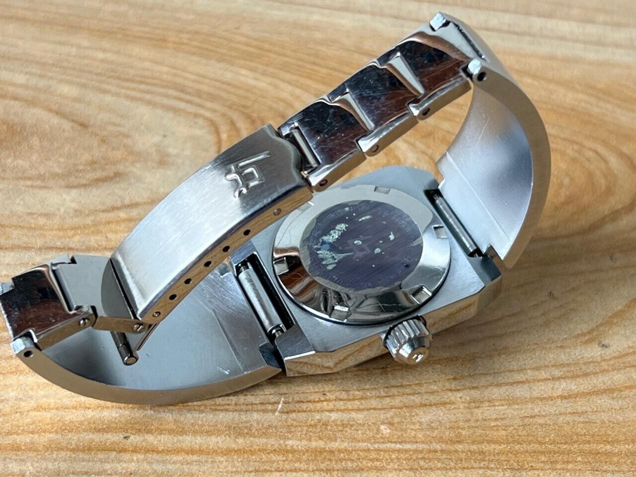 Vintage Louis Rossel Red Rare Dial 27mm Automatic Ladies Watch NOS