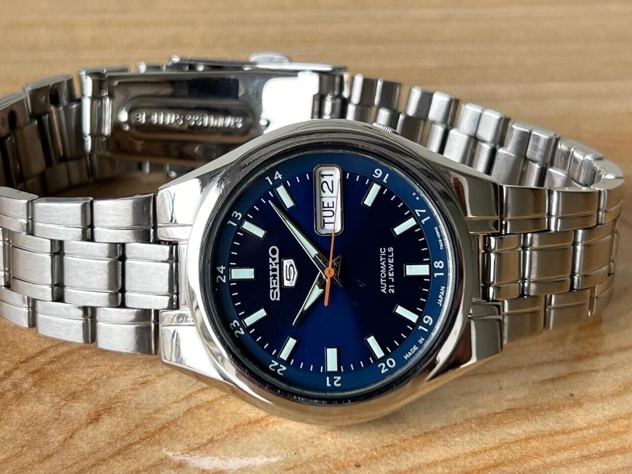 Seiko 5 Railway Dial 7s26-03e0 Automatic 21 Jewels 36mm Men’s Watch, Perfect