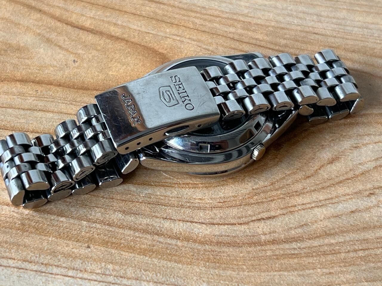 Seiko 5 Grey Dial 7s26-00x0 Automatic 21 Jewels 37mm Men’s Watch, Perfect