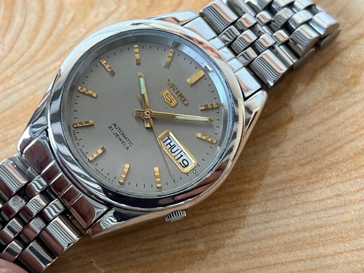 Seiko 5 Grey Dial 7s26-00x0 Automatic 37mm Men’s Watch, Perfect