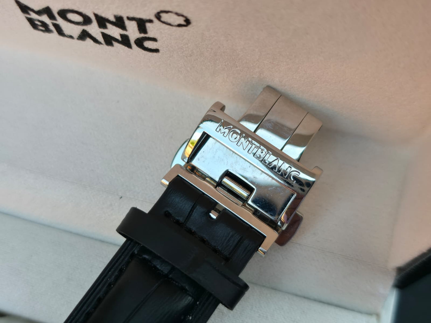 MONTBLANC ORBIS TERRARUM 4810 - 115071 Automatic World Timer Watch 43mm + Box