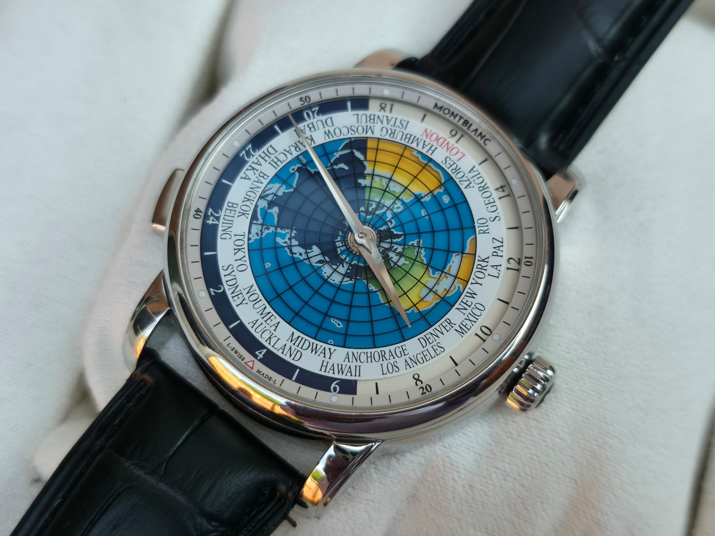 MONTBLANC ORBIS TERRARUM 4810 - 115071 Automatic World Timer Watch 43mm + Box