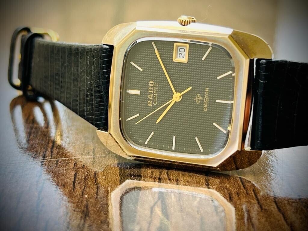 Beautiful Rado Diastar 32mm Black Dial Slim Quartz Mens Watch Swiss - Grab A Watch Co