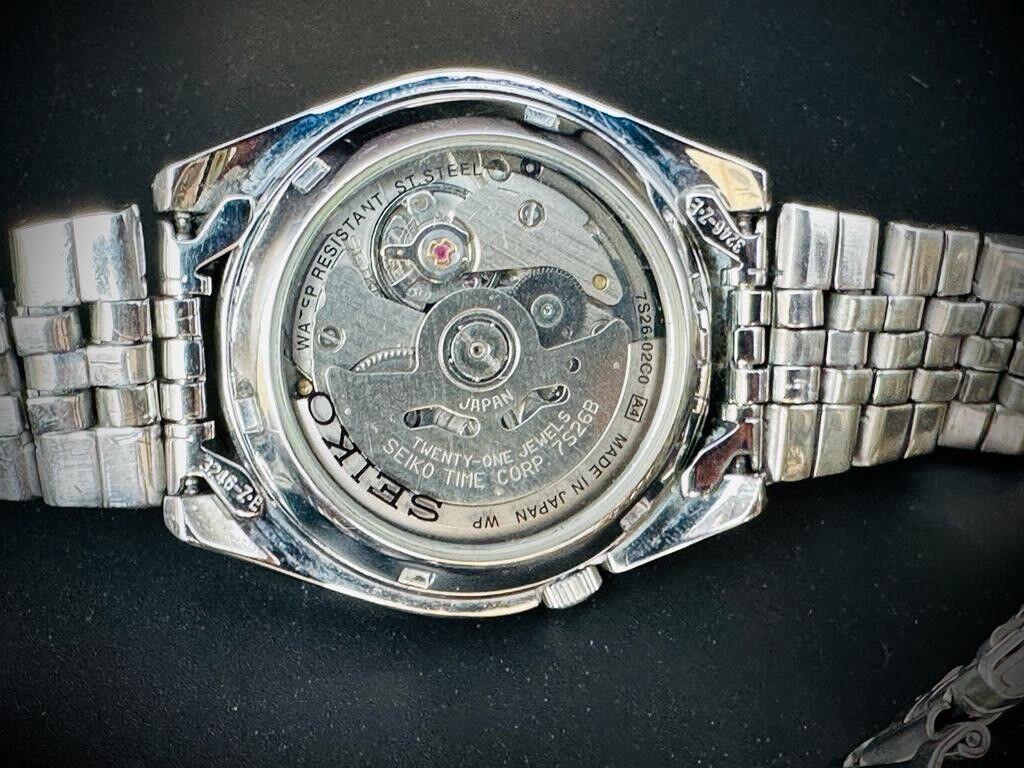 Beautiful Seiko 5 Blue Racer Automatic 21 Jewels Ref: 7s26-02C0, 38mm Japan Made - Grab A Watch Co