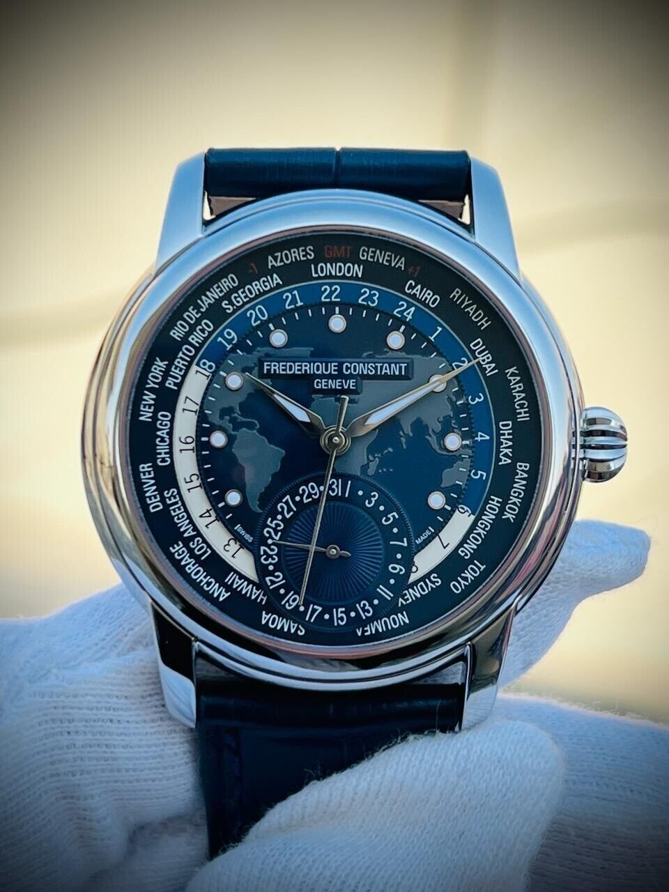 Frederique Constant Classic Worldtimer Automatic Men's Watch FC-718NWM4H6 UK - Grab A Watch Co