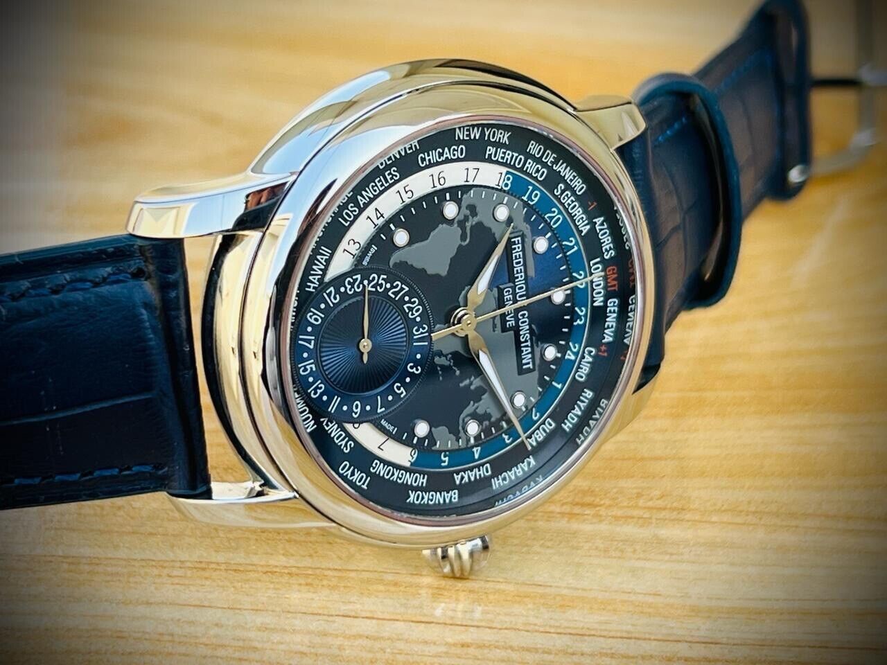 Frederique Constant Classic Worldtimer Automatic Men's Watch FC-718NWM4H6 UK - Grab A Watch Co