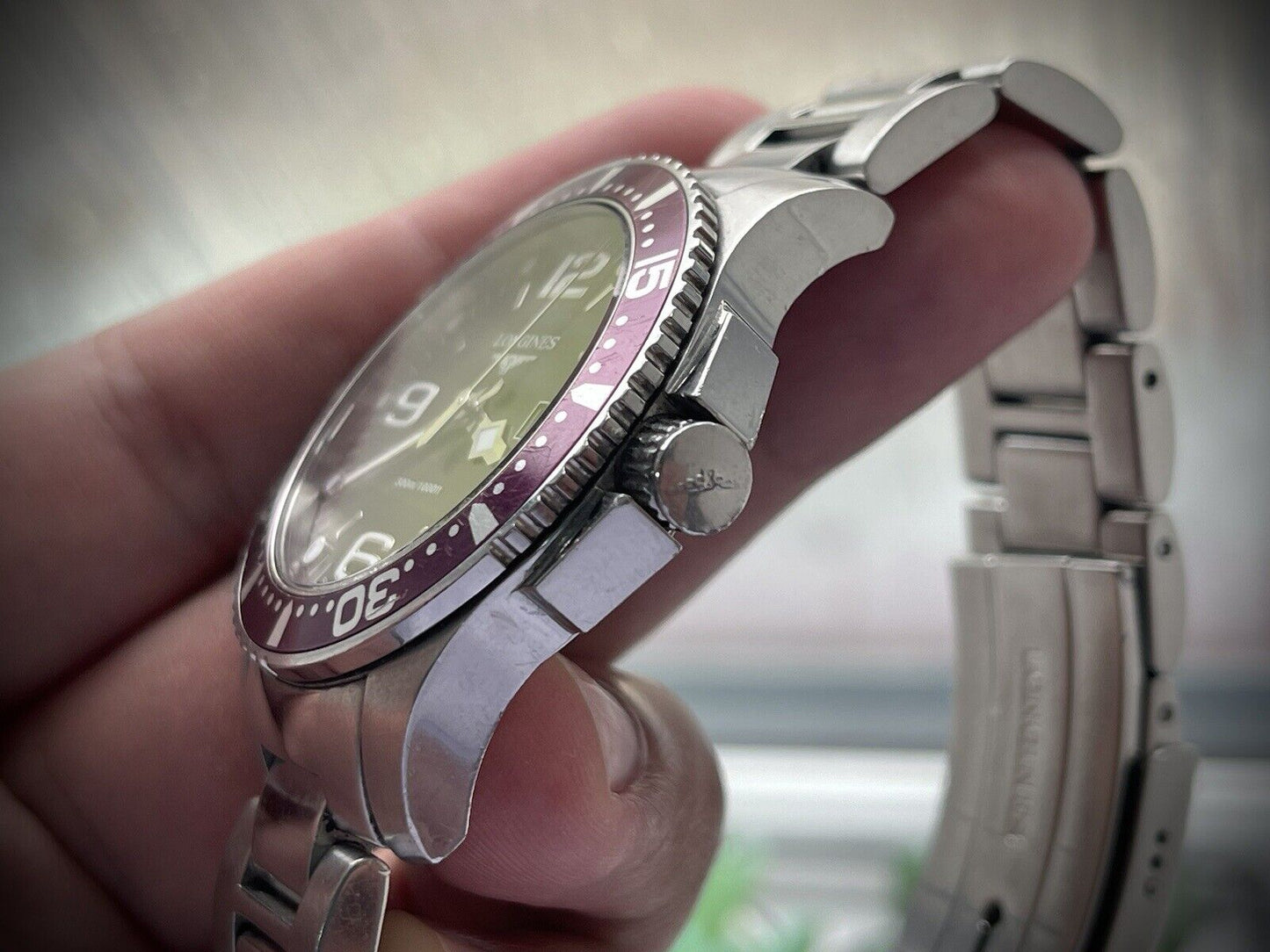 Longines Hydro Conquest Rare Purple Dial 39mm 1000ft Quartz Watch, L3.640.4 - Grab A Watch Co