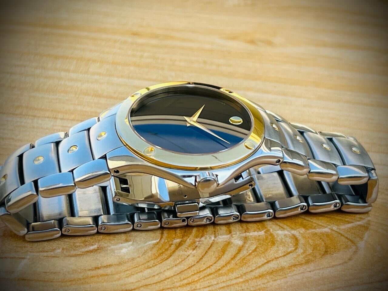 Movado S.E Sports Edition Quartz Mens Watch 40mm Swiss made , Perfect, 2/Tone - Grab A Watch Co