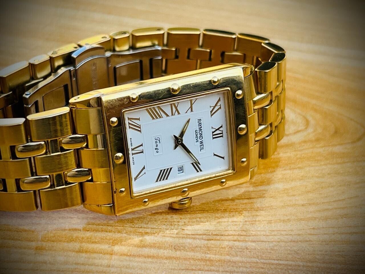 Raymond Weil Geneve Tango Gold 5381 28mm Swiss Made Watch, Perfect - Grab A Watch Co